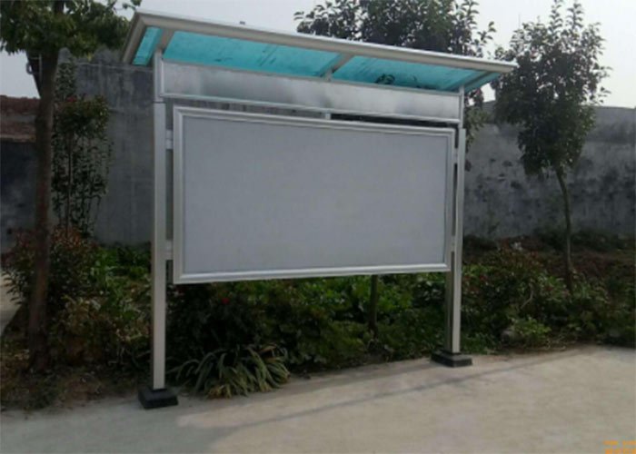 Outdoor aluminum sign frames